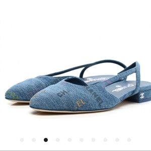 CHANEL DENIM FLATS - size 39